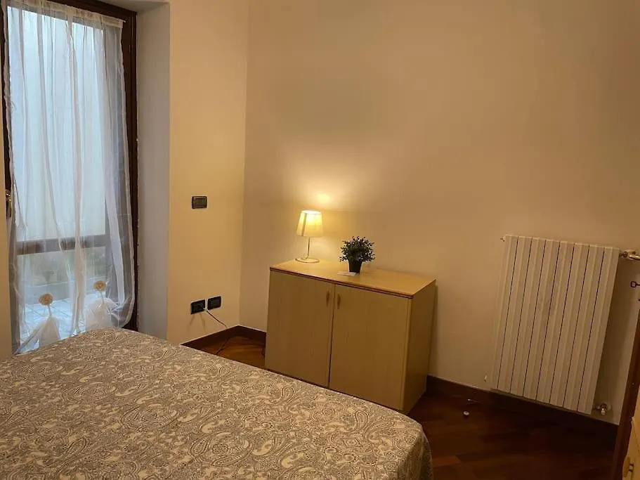 Apartment Incantevole Appartamento Moniga del Garda